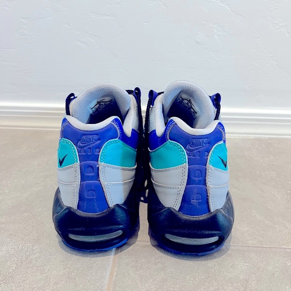 Nike Air Max 95, Wolf Grey Grape, Size 11 Men’s - Picture 3 of 4